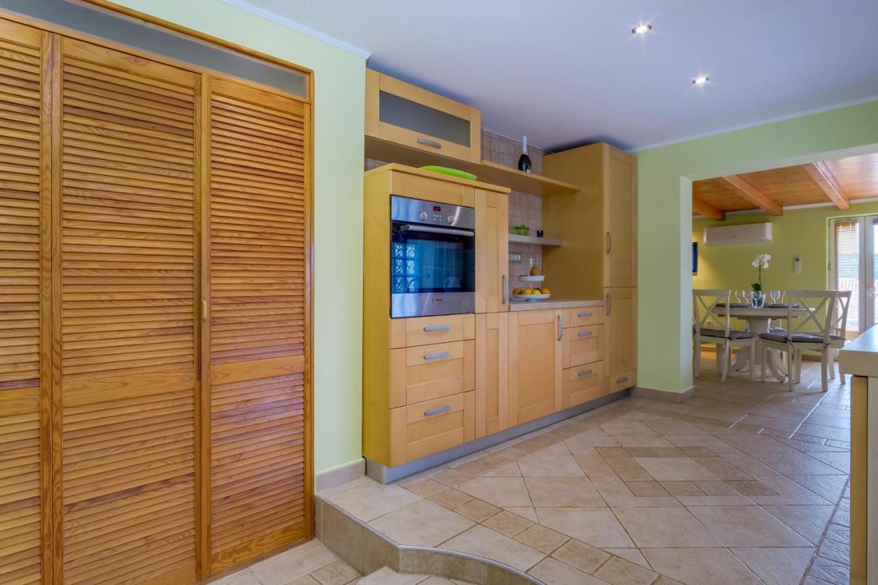 Isabela Mali Lošinj Exterior foto
